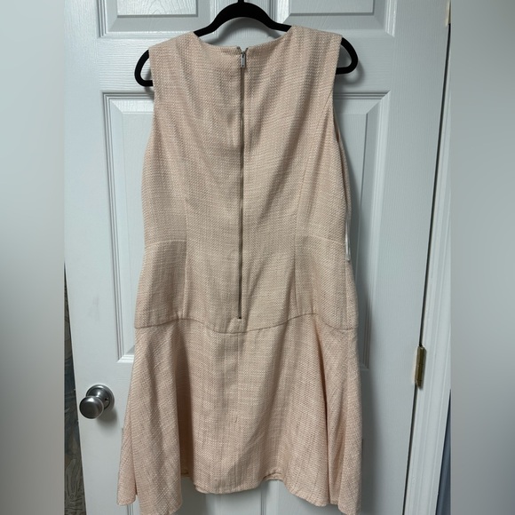 DKNY Pale Blush Sleeveless Fit-and-Flare Midi Dress - Picture 3 of 7